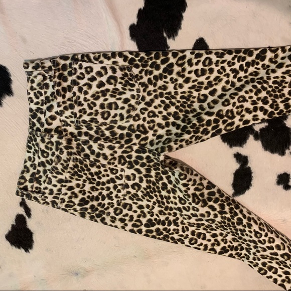 Cheetah Print Frame Jeans - Picture 2 of 5